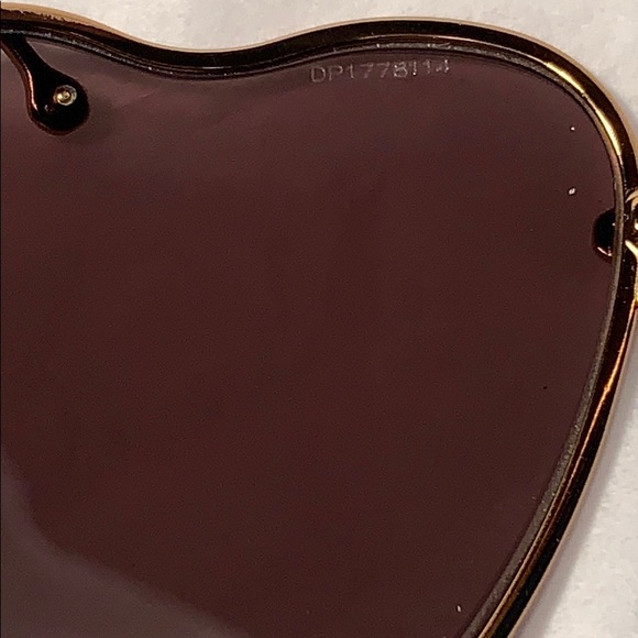 Miu Miu Butterfly Made in Italy hardly preloved - Picture 9 of 16